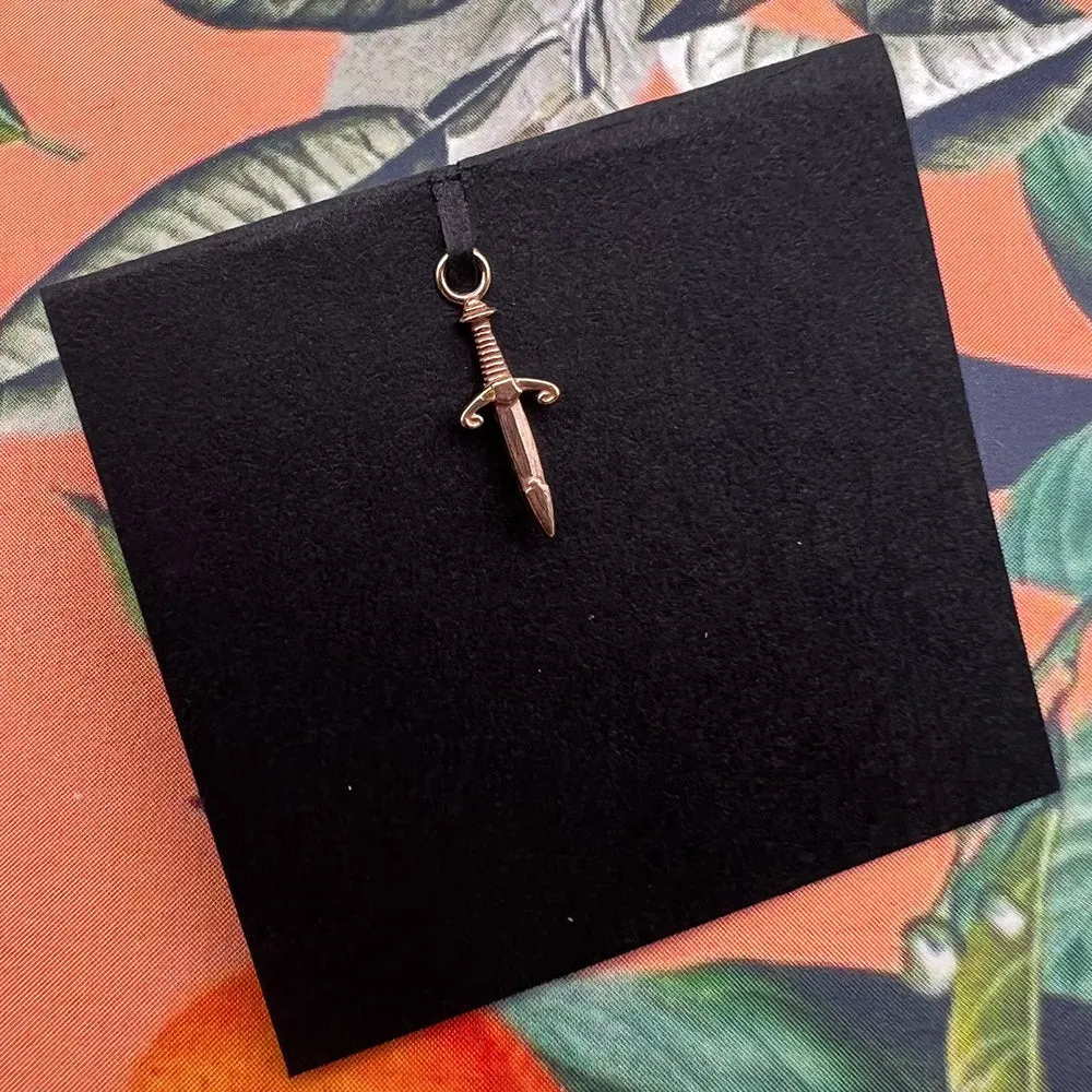 Back Stabber Charm in Gold