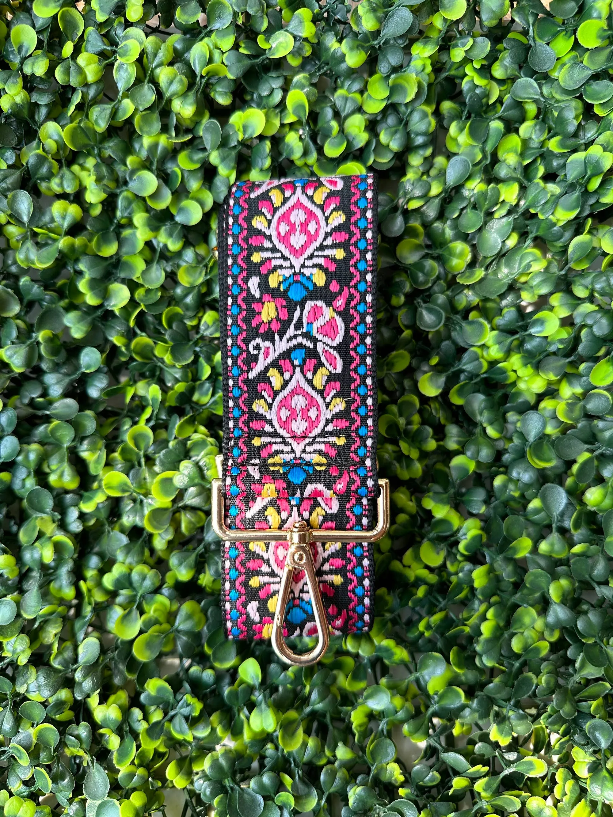 Boho Pattern Adjustable Guitar Strap: Fuchsia