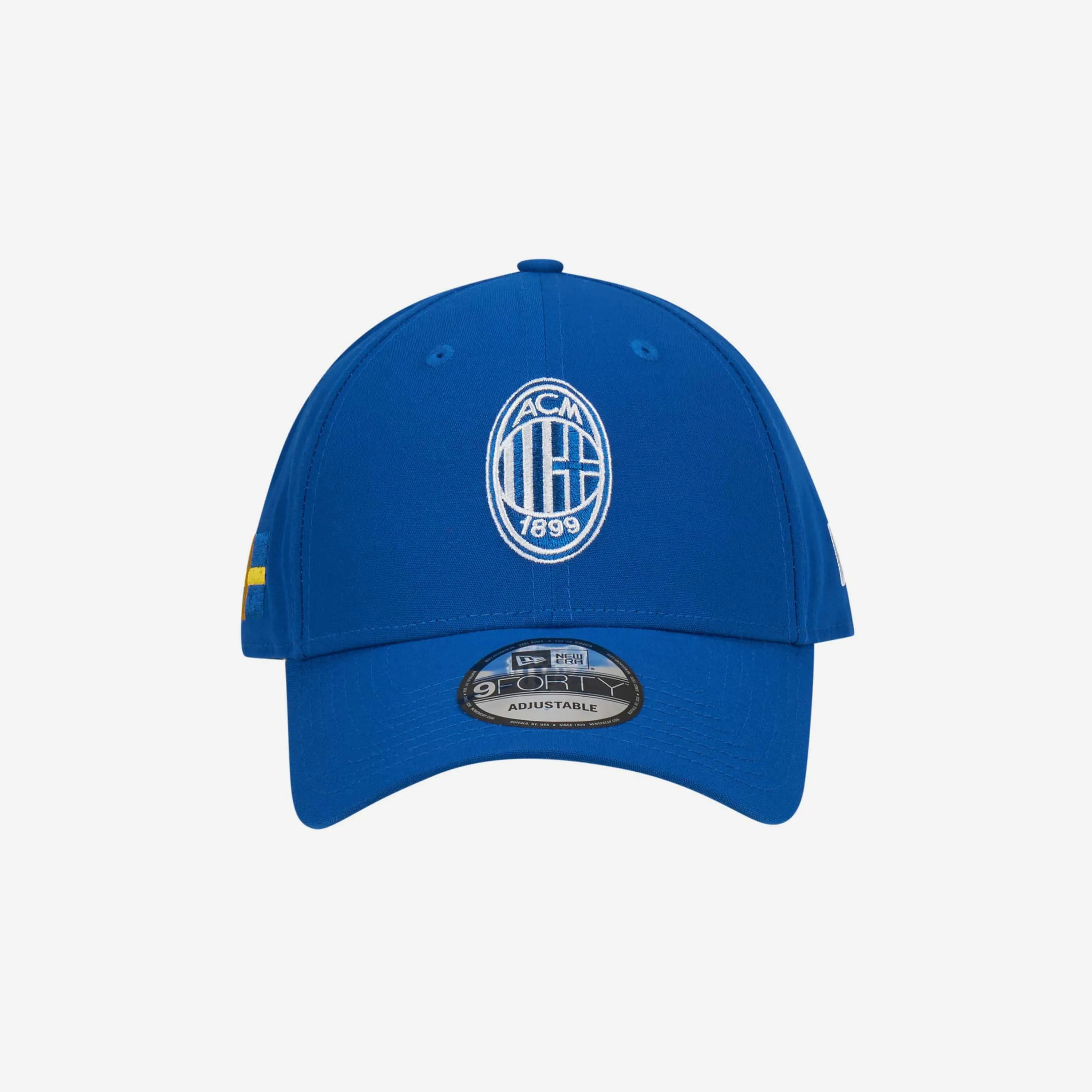 CAPPELLINO 9FORTY NEW ERA X AC MILAN CON BANDIERA SVEZIA