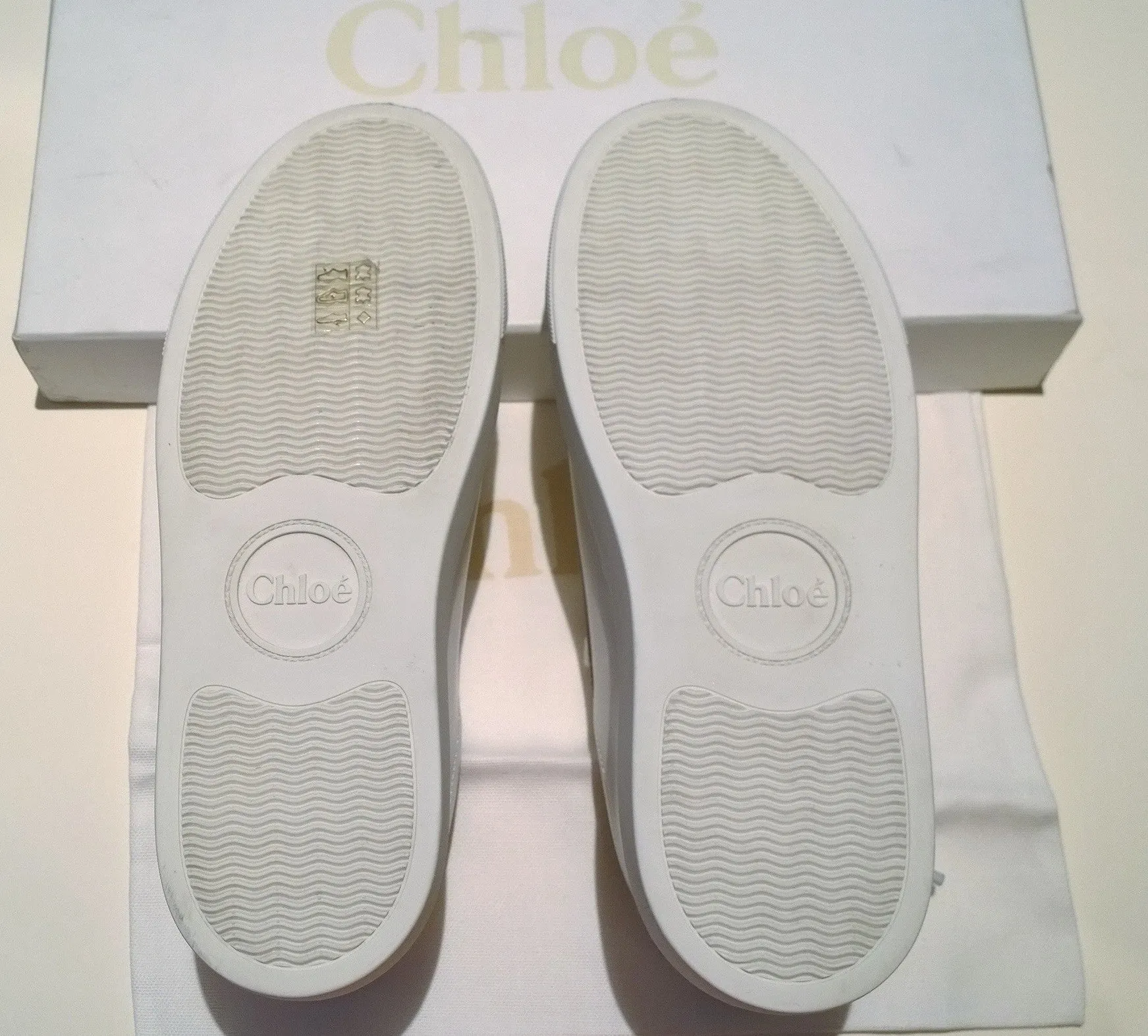 Chloé Lauren Sneakers in White Leather New in Box Trainers