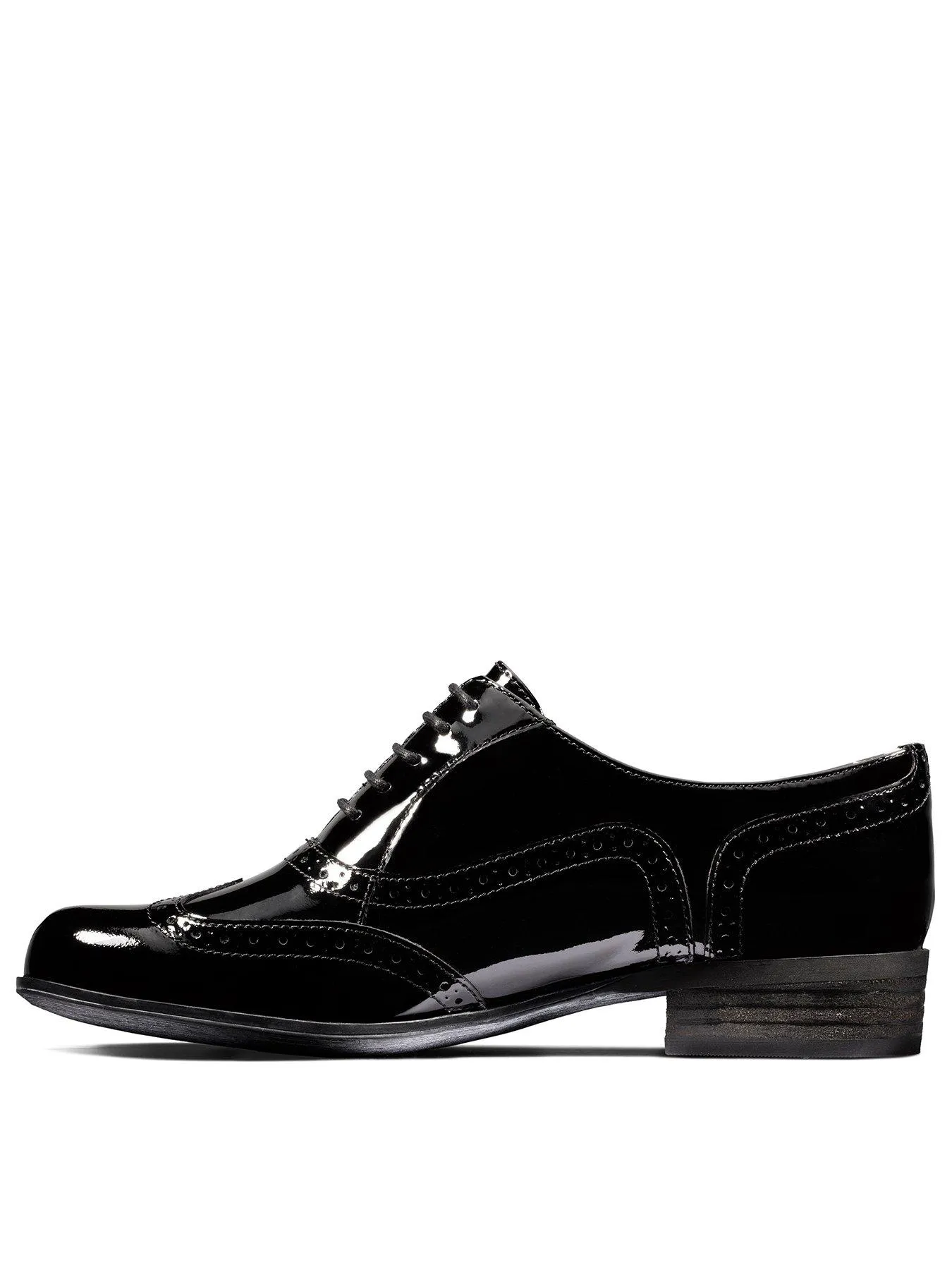 Clarks Hamble Oak Wide Fit Brogue - Black Patent