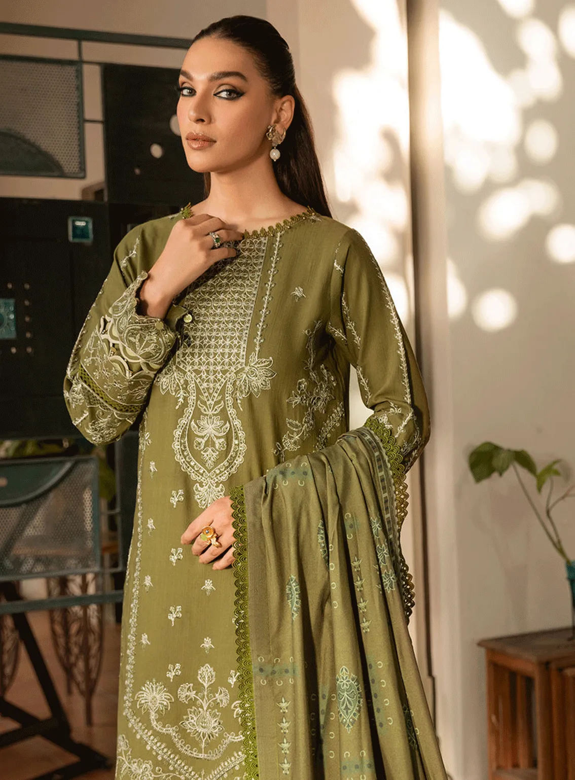 Dastoor By Farasha Embroidered Khaddar Unstitched 3 Piece Suit - 7 VIRSA