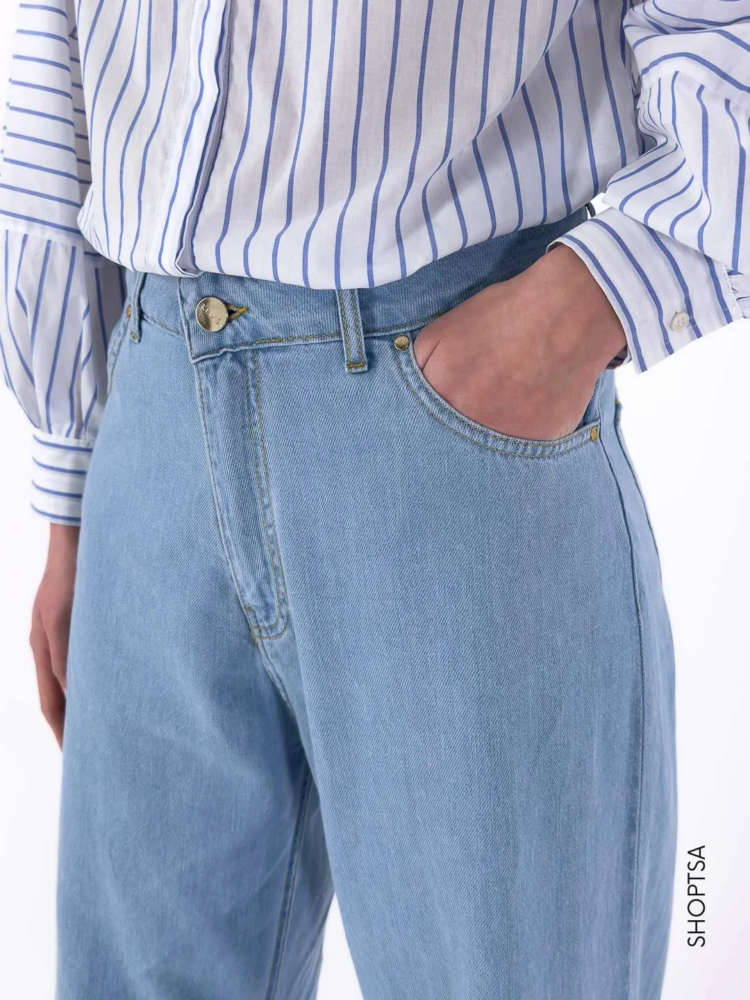 Jeans ampio e leggero