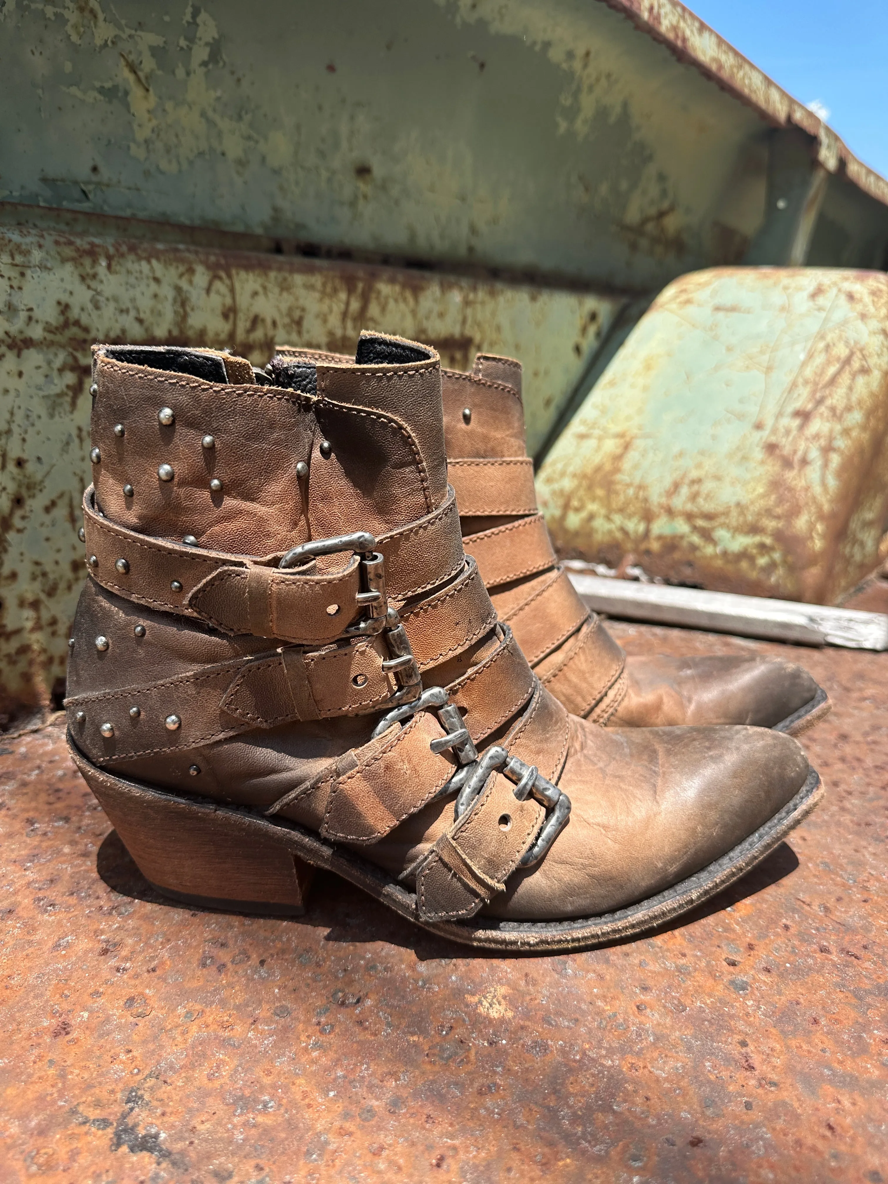 Liberty Black Amy Western Brown Buckle Side Cowgirl Booties Size 10  ~ Queen Bee's Closet #1090