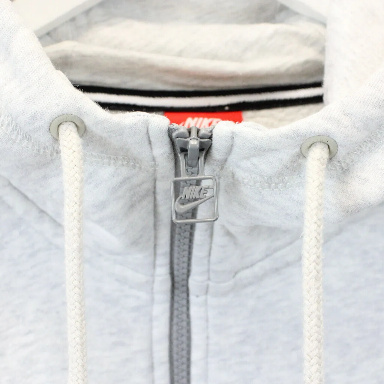 NIKE 00s Hoodie Light Grey | Large