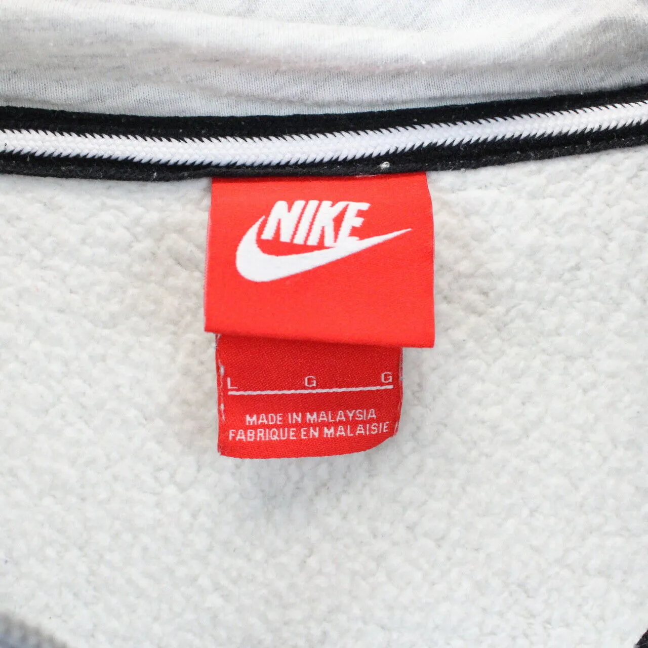 NIKE 00s Hoodie Light Grey | Large