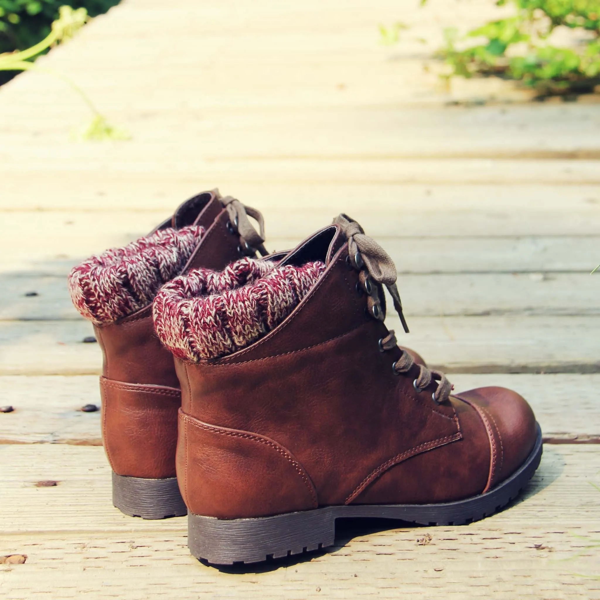 The Mountaineer Sweater Boots in Brown