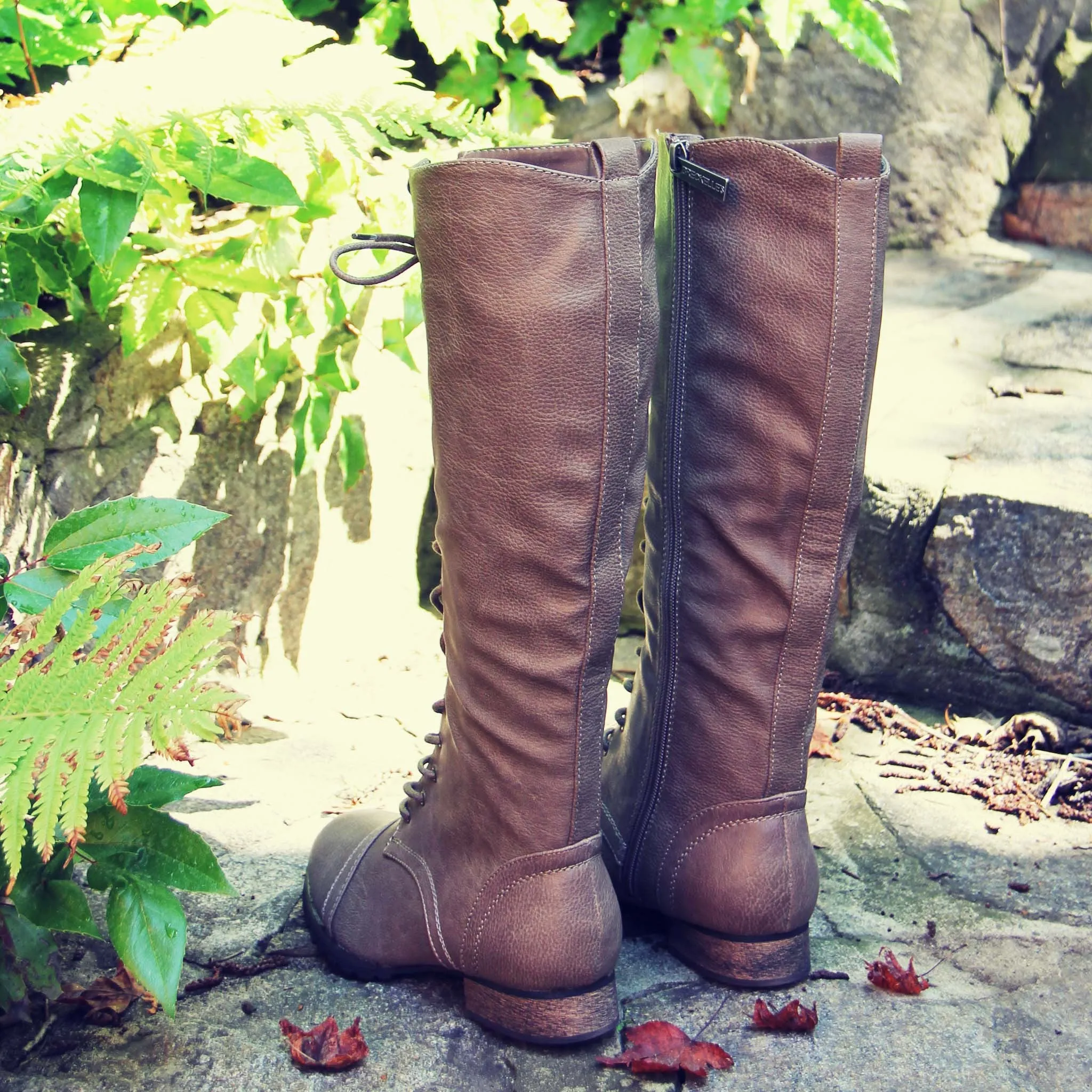 Upper County Boots in Beige