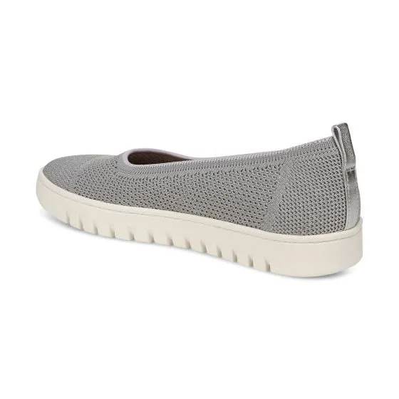 Vionic Women’s Up Skimmer Slip On Shoes-Light Grey